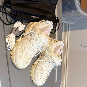Balenciaga Cream/Off-White Chunky Track Sneakers